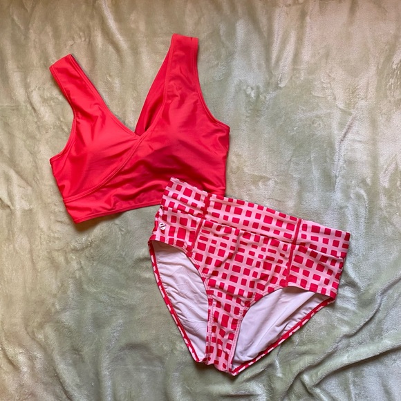 Nani Swim Set, Size Medium - Picture 1 of 7